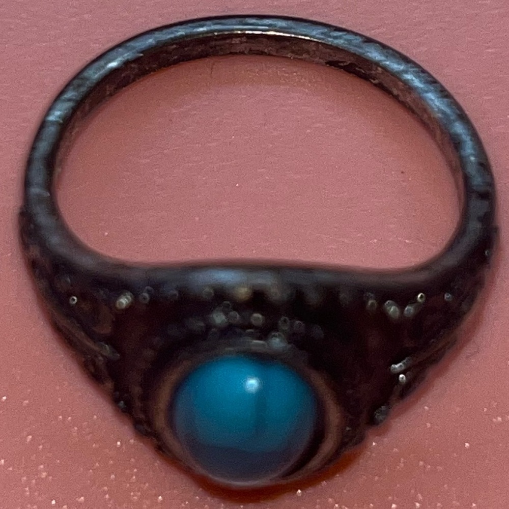 Turquoise Silver Ring - Picture 2 of 2
